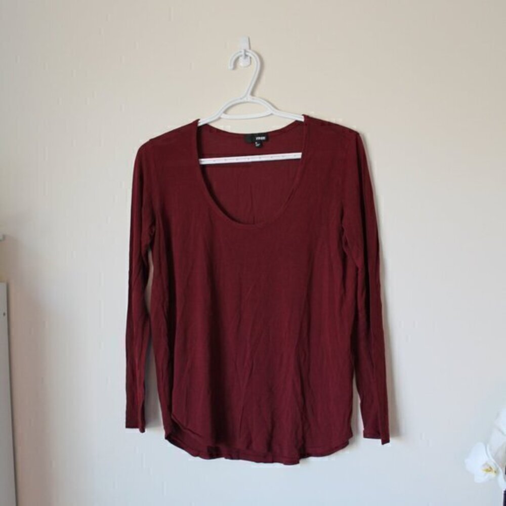 Aritzia Wilfred Free Small Red Long Sleeved T-Shirt